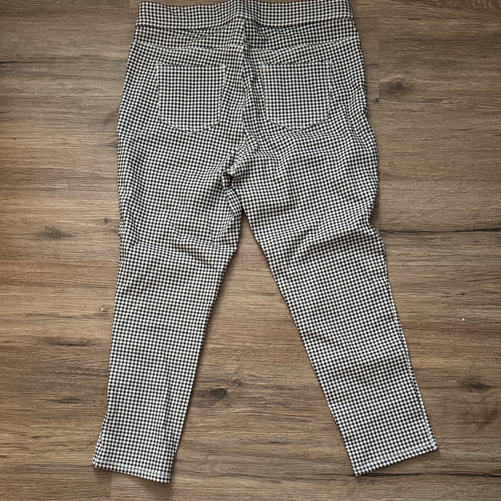 Time and Tru Black and White Checkered Pants - Picture 3 of 3